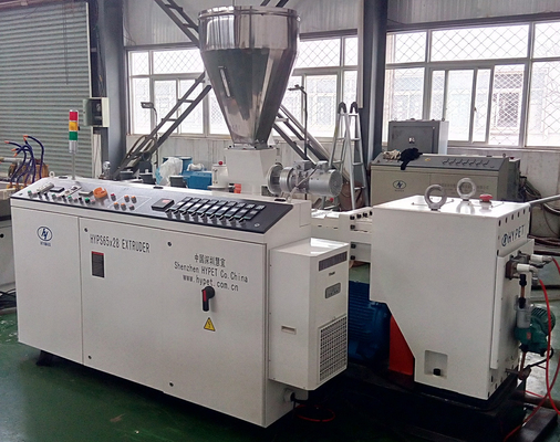 comprar Extrusora de parafusos duplos para tubos de granulado de PVC fabricando HYPS65/28 22kw online manufacture