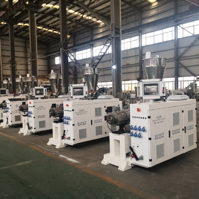 comprar Shenzhen HYPET Extrusora de parafusos geminados cônicos de pequeno porte ZS35/80 45/100 51/110 online manufacture