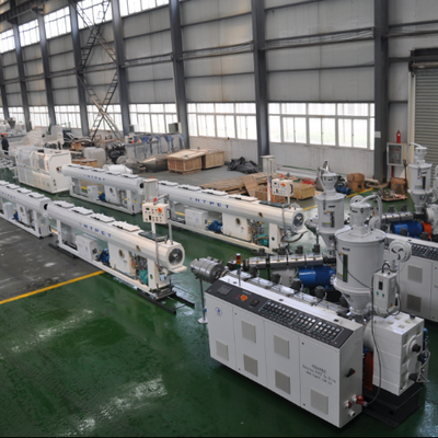 comprar Perfect Performance Good Technology Making Plastic Single or Three Layers PE PPR Pipe Making Extruder Machine PPR Pipe Extruder online manufacture