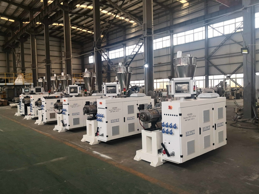 ZS65/132 Máquina de extrusão cônica de parafuso duplo para linha de produção de perfis externos WPC