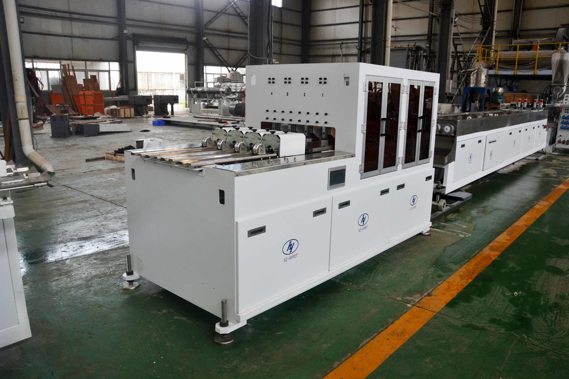 Máquina de fabricação de tubos de condução de PVC de quatro cavidades 16-32mm PVC Linha de extrusão de tubos de cabos elétricos