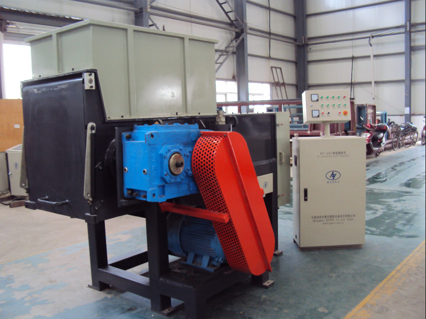 Amplamente utilizado multifunção single Shaft Shredder Para desperdício de fibra de borracha de plástico em forma de grande barra de espessura tubo de placa