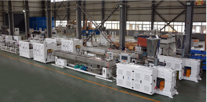 20-63/110/160/250mm Máquina de fabricação de tubos de PVC de estação única Linha de produção Alta produção Vida útil mais longa Consumo menor